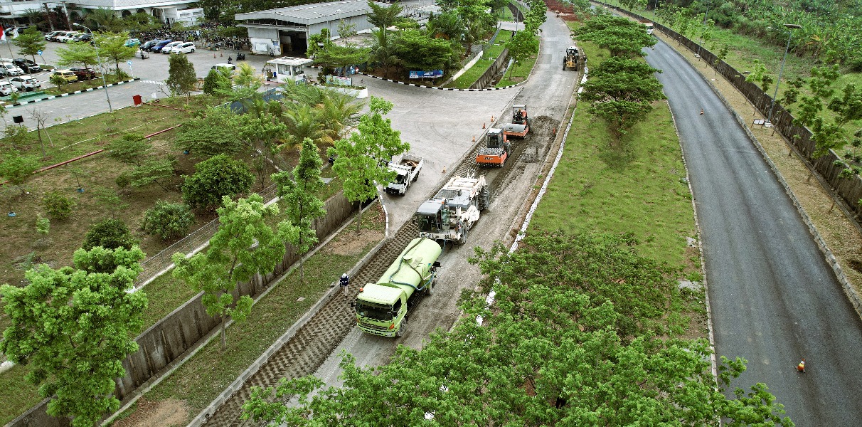Perbaikan/Overlay Jl. Surya Tekno Phase I & Jl. Surya Utama Segmen 4 Phase II